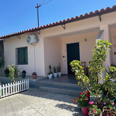 Rental Houses Dukaj Vlore Exterior photo